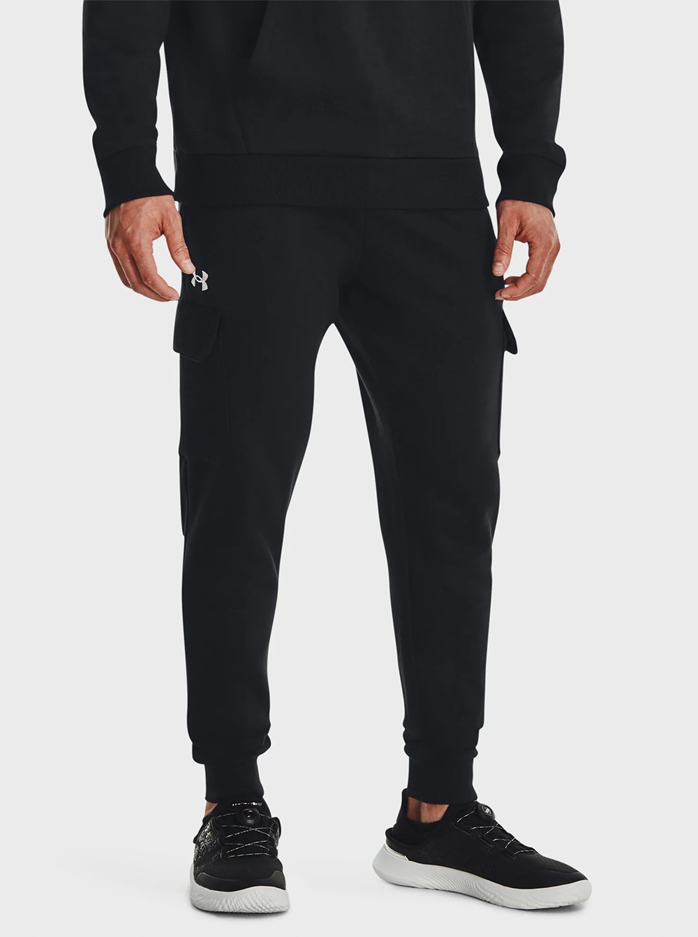 Брюки мужские Under Armour UA Rival Fleece Cargo Jogger черные 1382134-001 изображение 2