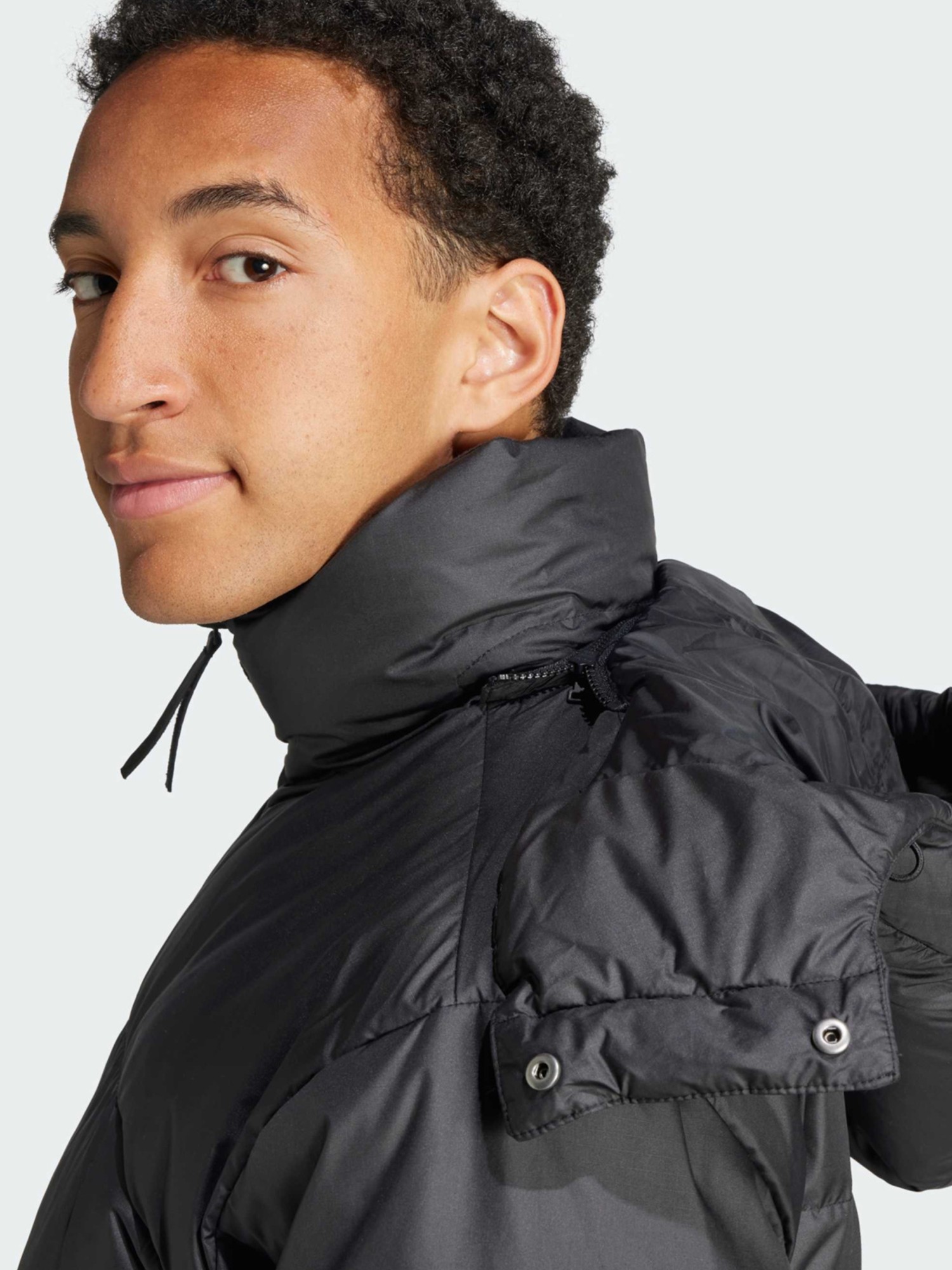 Куртка чоловіча Adidas BIG BAFFLE C чорна IV9775 изображение 5