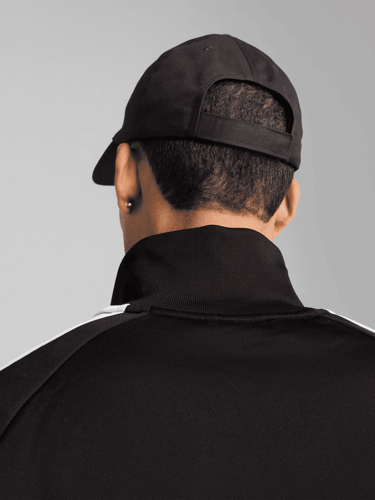 Бейсболка  Puma ESS PUMA Cat BB Cap черная 02599801 изображение 5