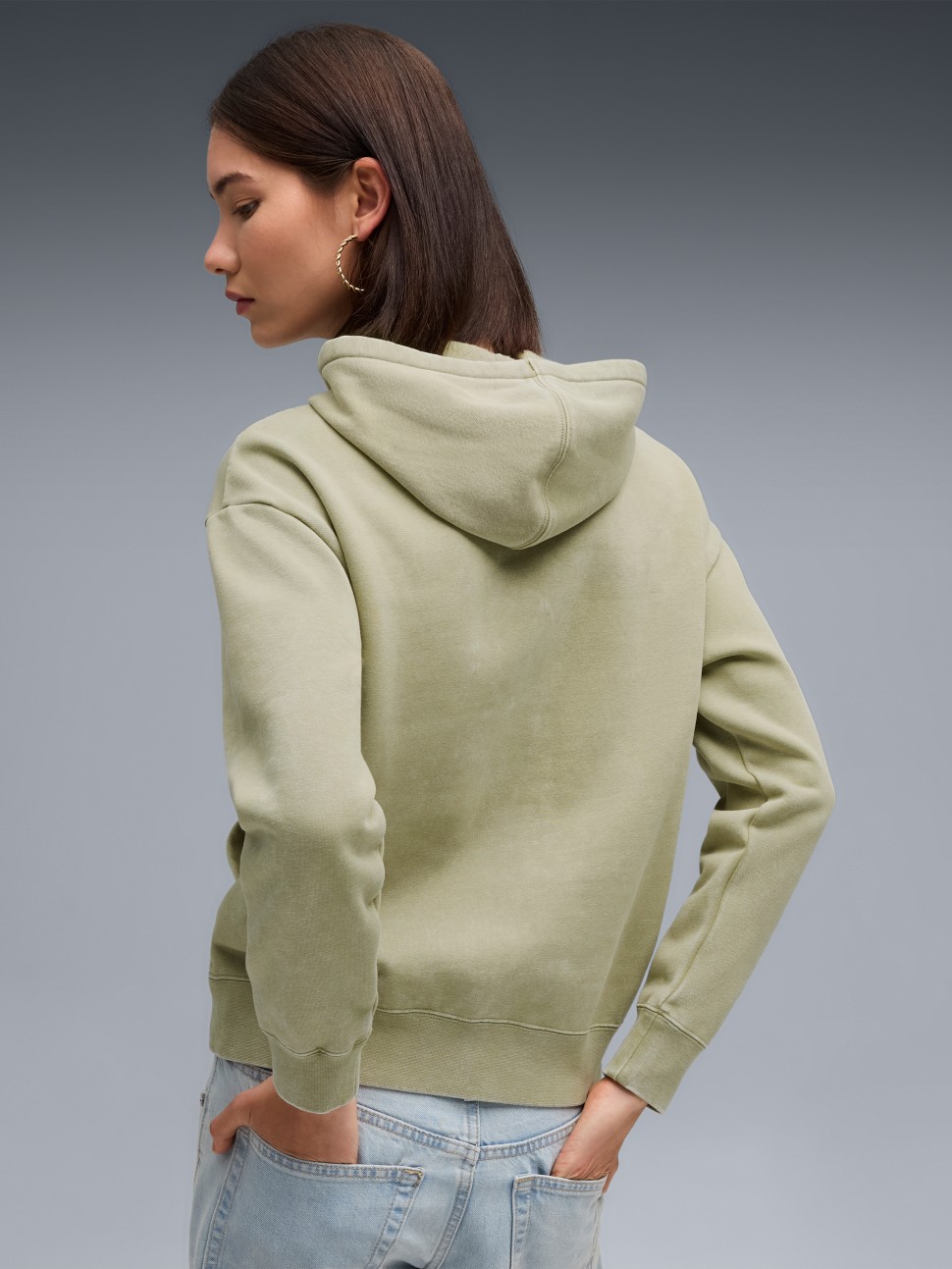 Толстовка жіноча Puma ESS ELEVATED Wash Hoodie оливкова 68810382 — фото 3