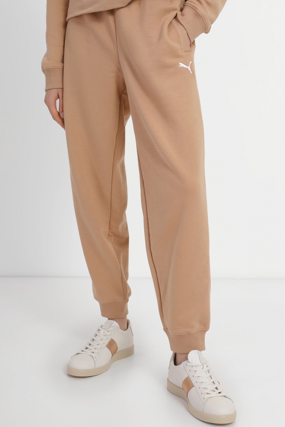 Костюм жіночий Puma Loungewear Suit бежевий 67370289 — фото 4