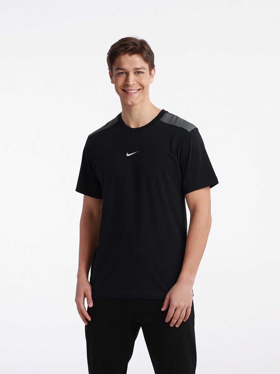 Футболка мужская Nike M NSW SP GRAPHIC TEE черная FQ8821-010 изображение 2
