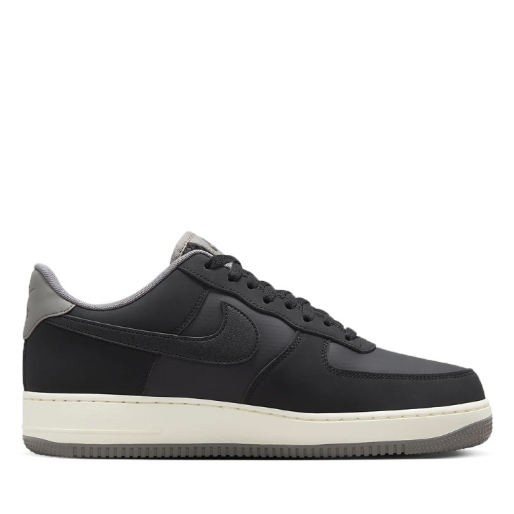 Кроссовки мужские Nike AIR FORCE 1 07 LV8 черные FZ5225-001 изображение 1