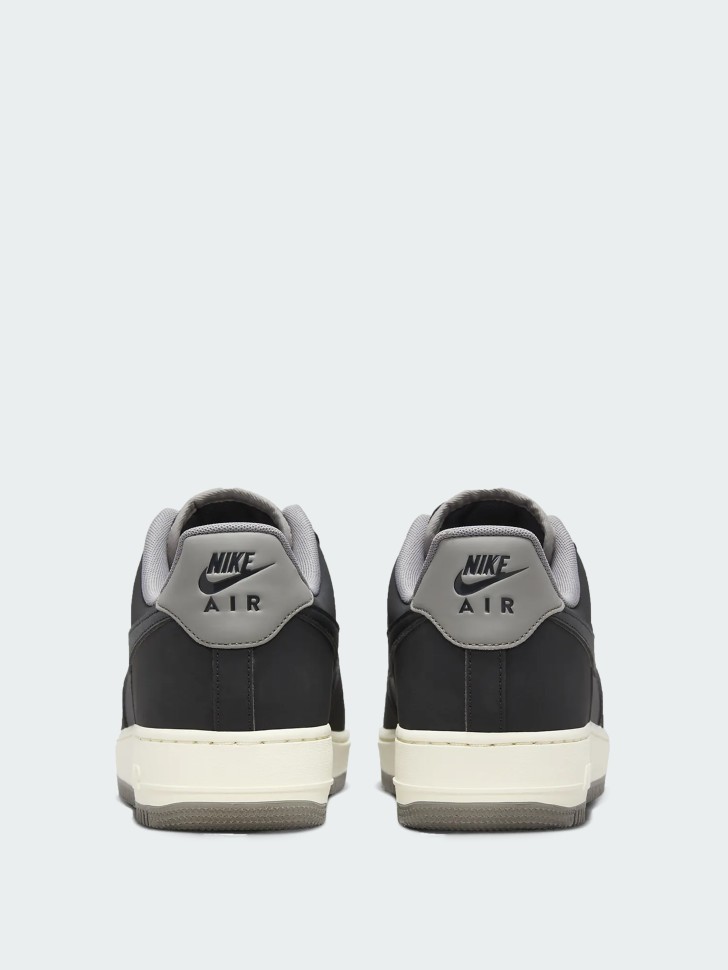 Кроссовки мужские Nike AIR FORCE 1 07 LV8 черные FZ5225-001 изображение 5