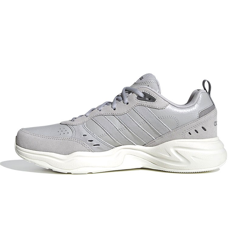 Кроссовки мужские Adidas Strutter серые FW3743 — фото 2 — Sport City Кроссовки мужские Adidas Strutter серые FW3743 — фото 2