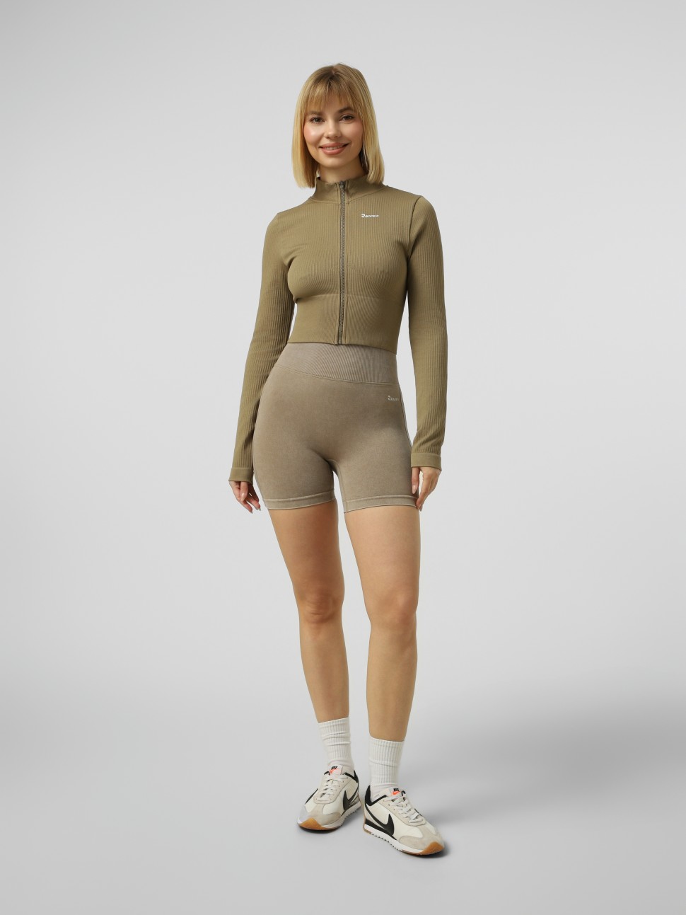 Толстовка жіноча Radder Maelis коричнева 392613-200 — фото 6 — Sport City Толстовка жіноча Radder Maelis коричнева 392613-200 — фото 6