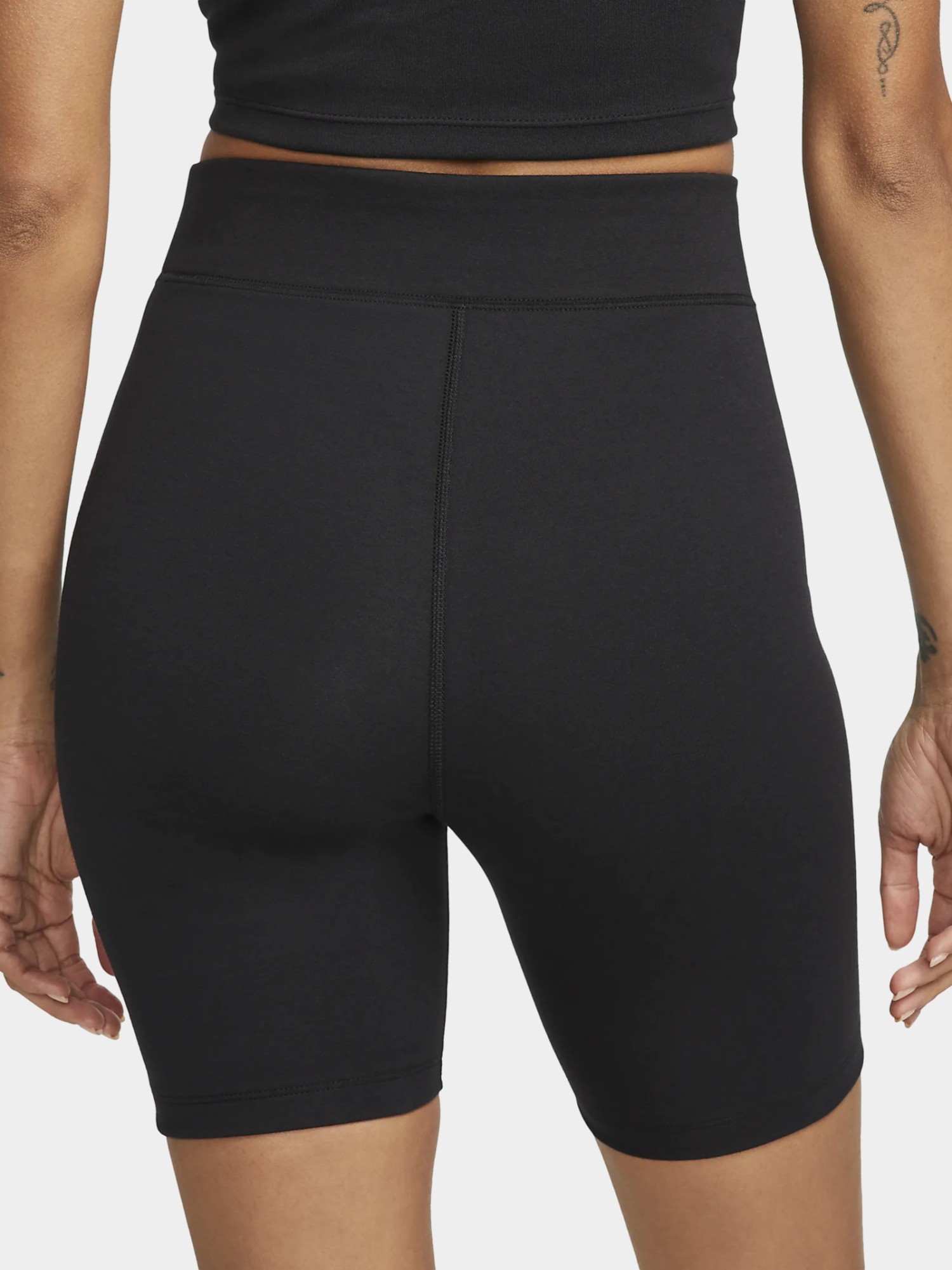 Шорты женские Nike W NSW NK CLSC HR 8IN SHORT черные DV7797-010 изображение 4