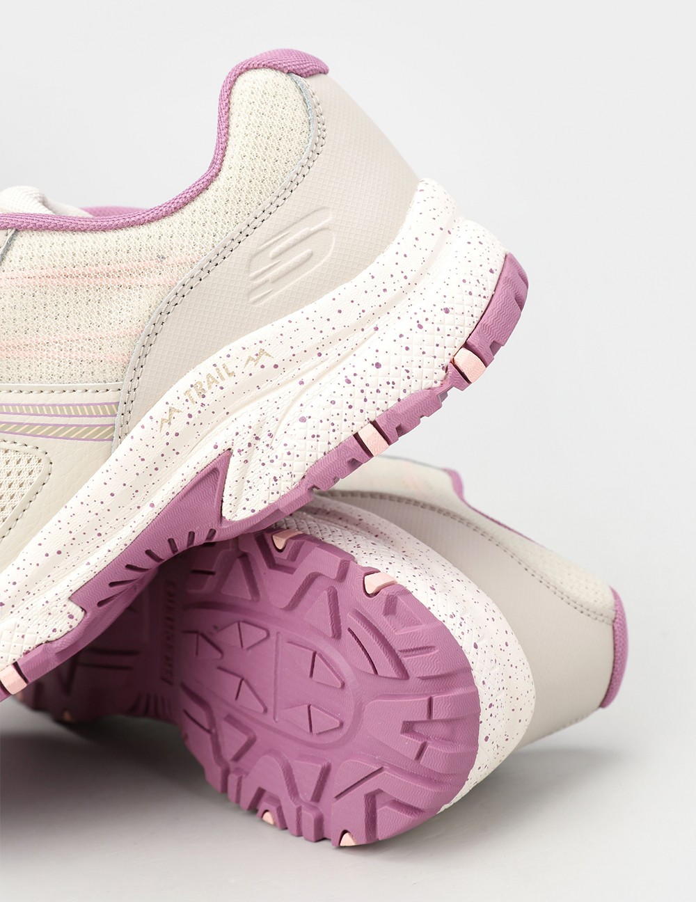 Кроссовки женские Skechers Hillcrest Outdoor бежевые 180018 NTPR изображение 6