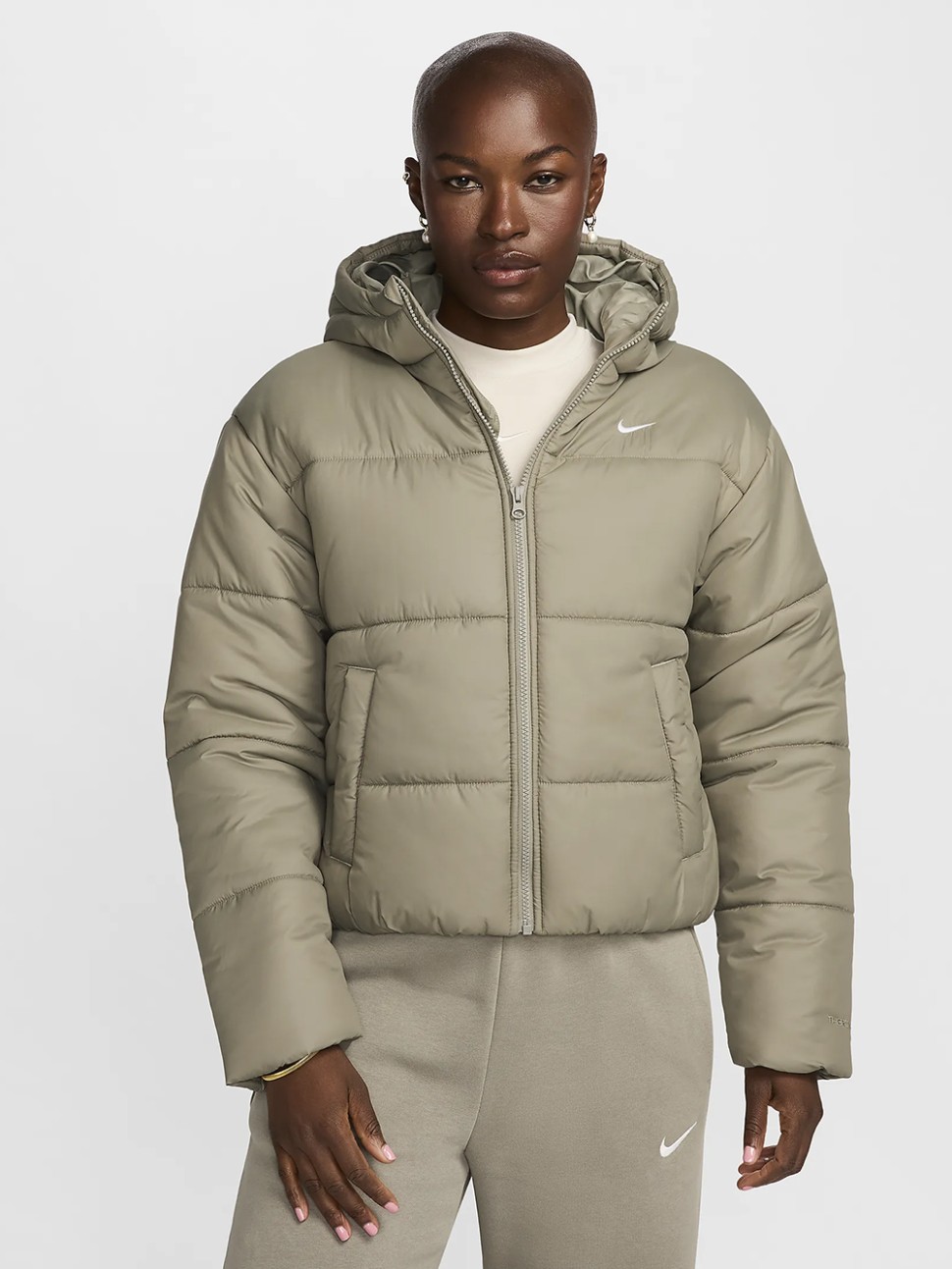 Куртка жіноча Nike W NSW TF SYNFL NK CLSC PFR оливкова FZ5899-321 — фото 2