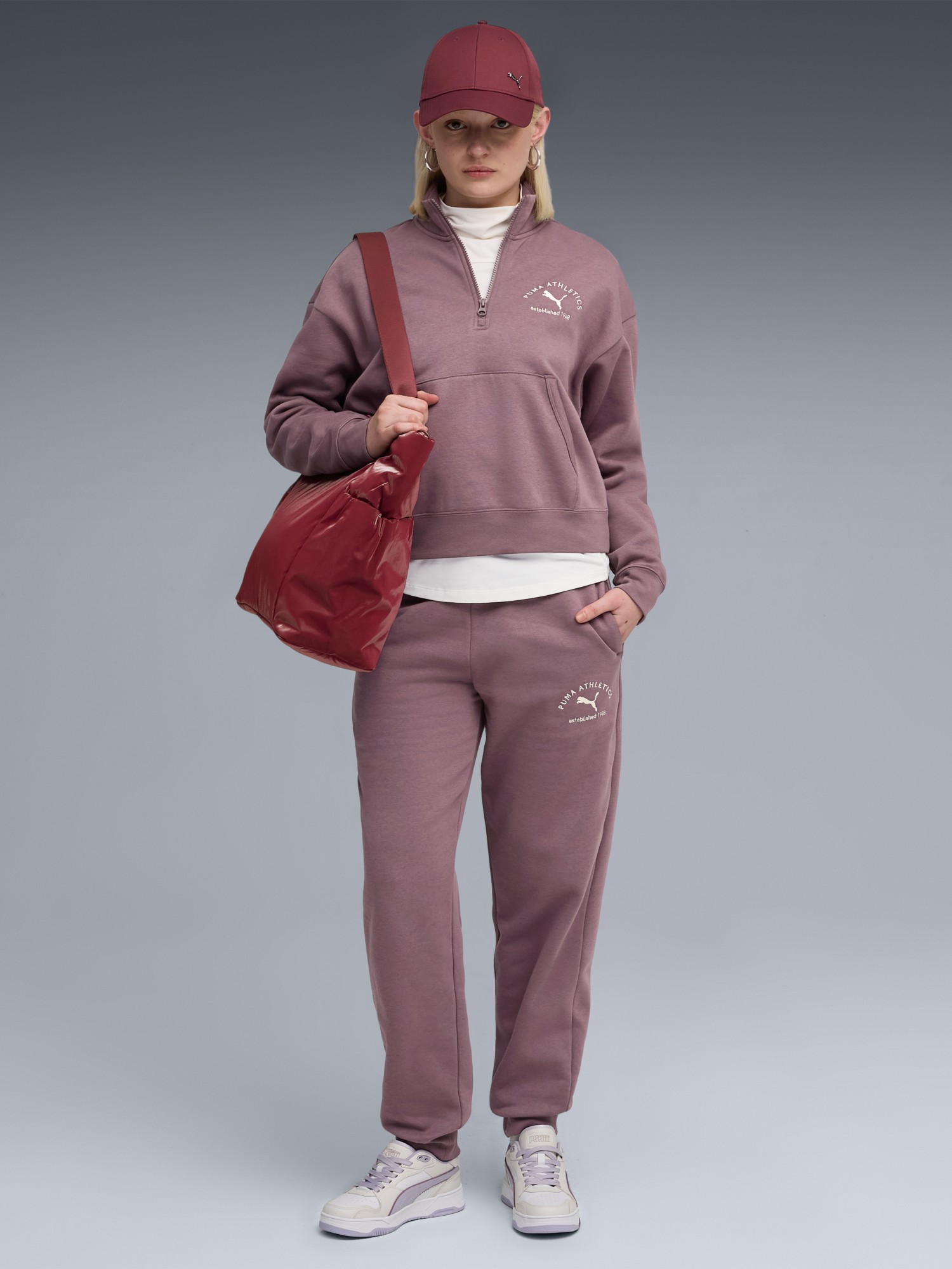 Штани жіночі Puma CLASS Sweatpants фіолетові 68813688 изображение 4