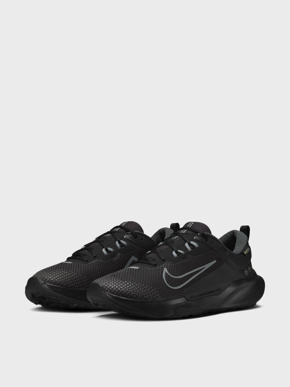 Кроссовки мужские Nike JUNIPER TRAIL 2 GTX V2 черные HM9734-001 — фото 3 — Sport City Кроссовки мужские Nike JUNIPER TRAIL 2 GTX V2 черные HM9734-001 — фото 3