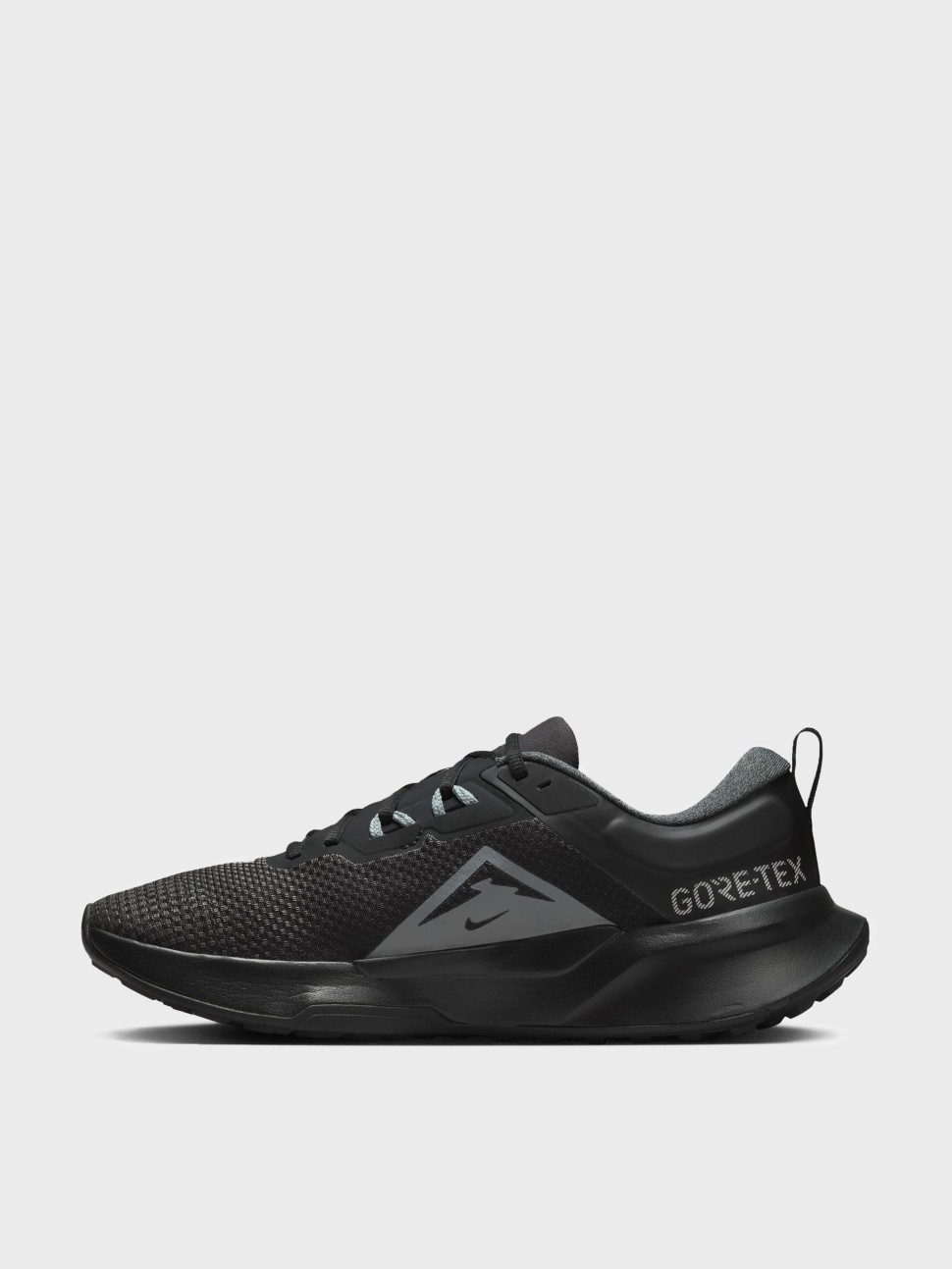 Кроссовки мужские Nike JUNIPER TRAIL 2 GTX V2 черные HM9734-001 — фото 4 — Sport City Кроссовки мужские Nike JUNIPER TRAIL 2 GTX V2 черные HM9734-001 — фото 4