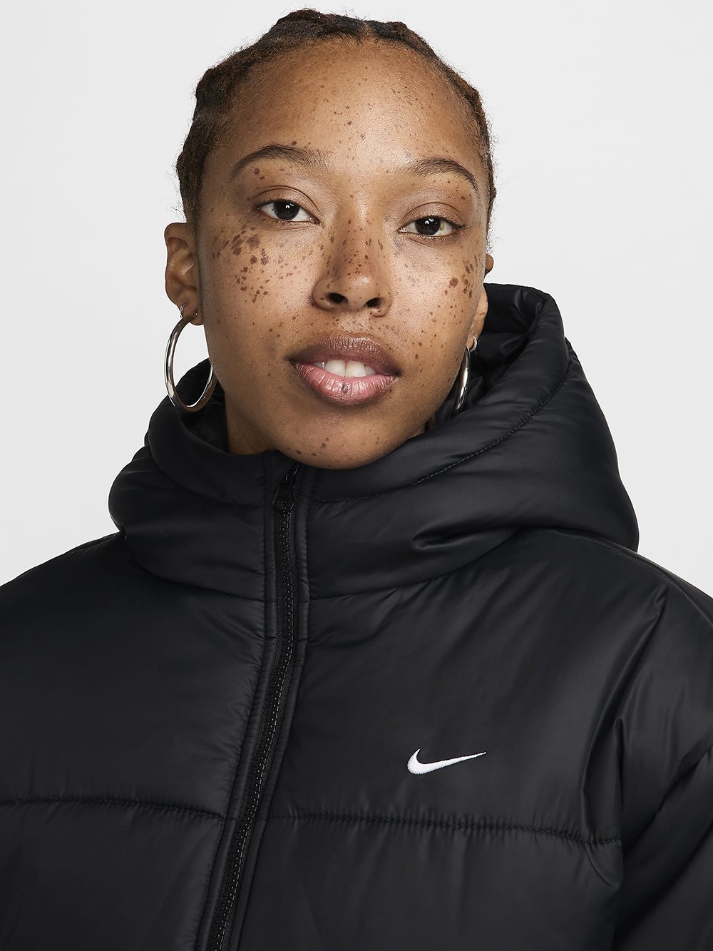 Куртка жіноча Nike W NSW TF SNFL NK CLSC PRKA чорна FZ5903-010 изображение 4