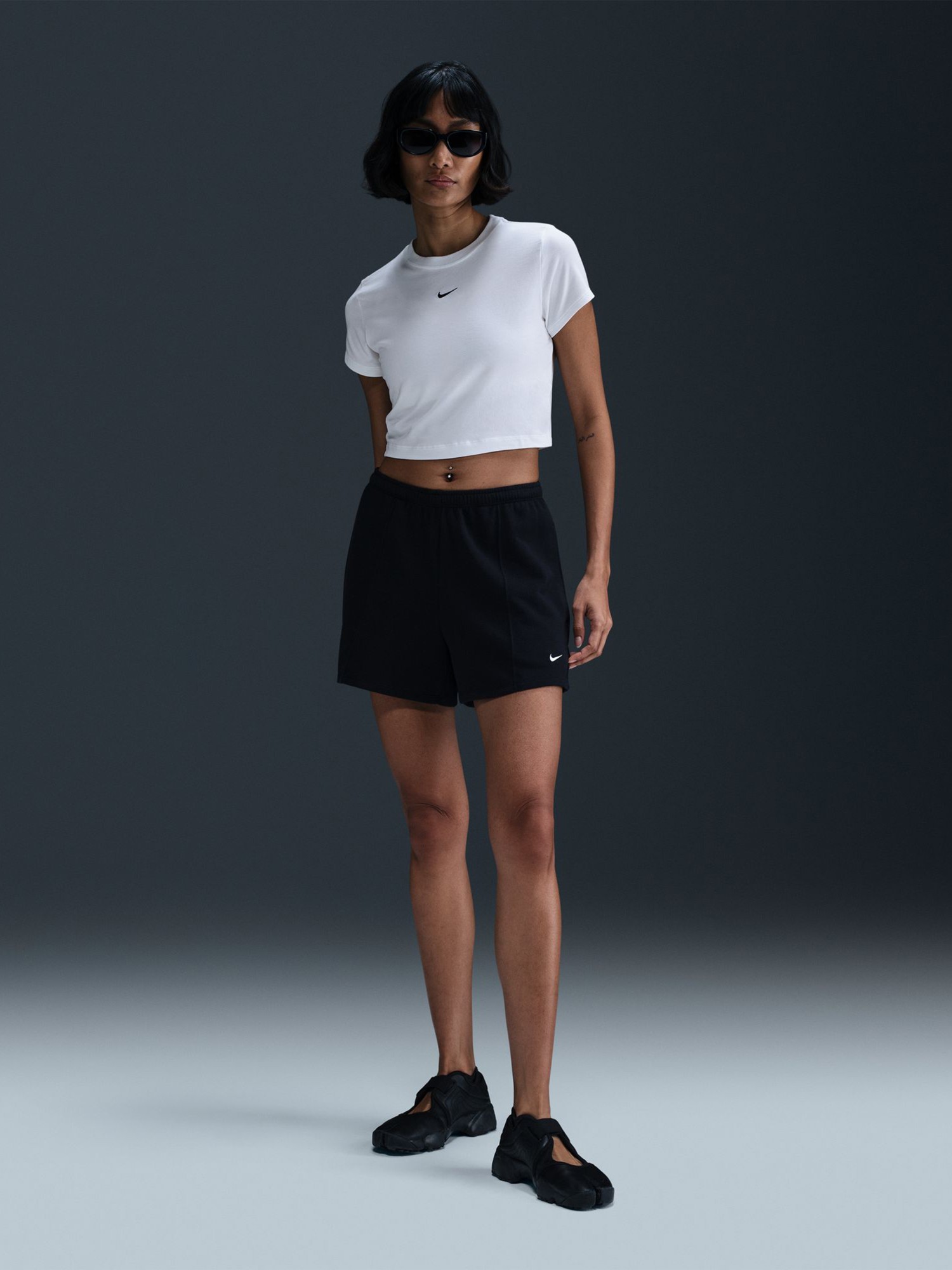 Футболка жіноча Nike W NSW NK CHLL KNT CRP біла HF9538-101 изображение 5