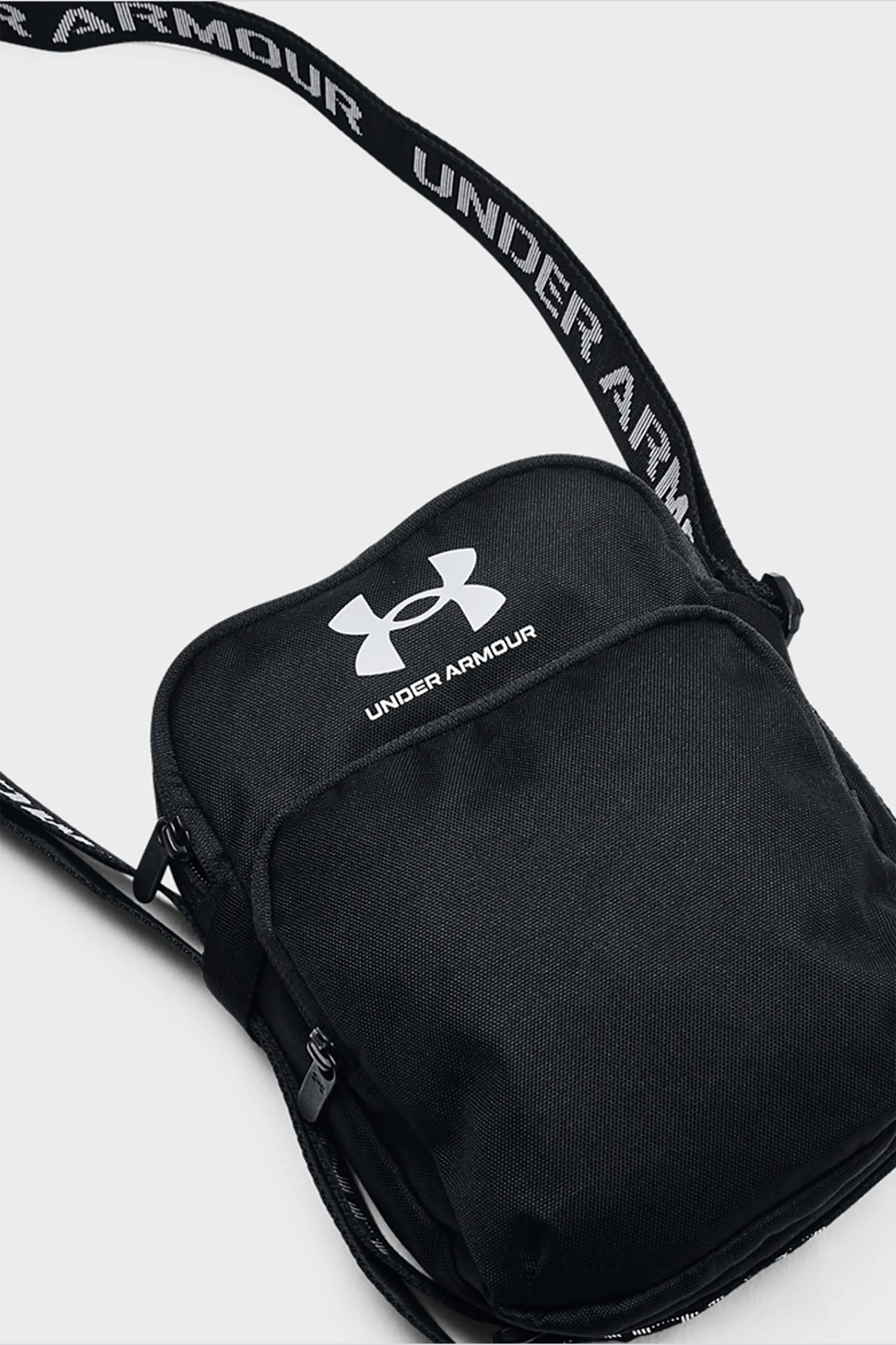 Сумка  Under Armour Ua Loudon Crossbody черная 1364192-001 изображение 2