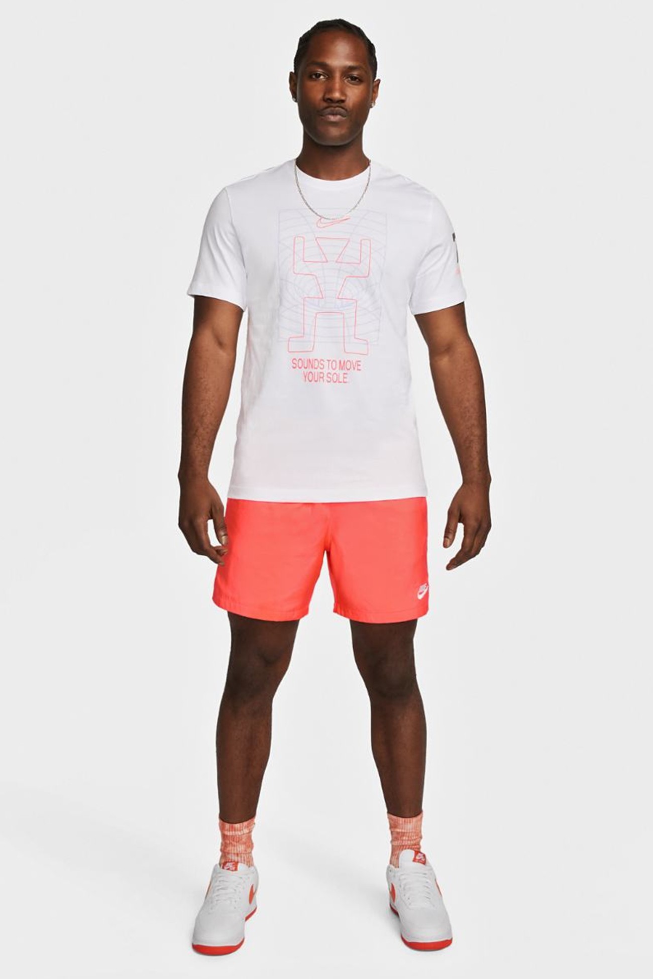 Футболка мужская Nike M NSW TEE TREND IRIDESCENT HBR белая FB9768-100 изображение 2