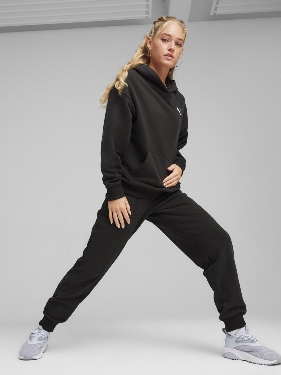 Костюм жіночий Puma Loungewear Suit TR чорний 67992001 — фото 2