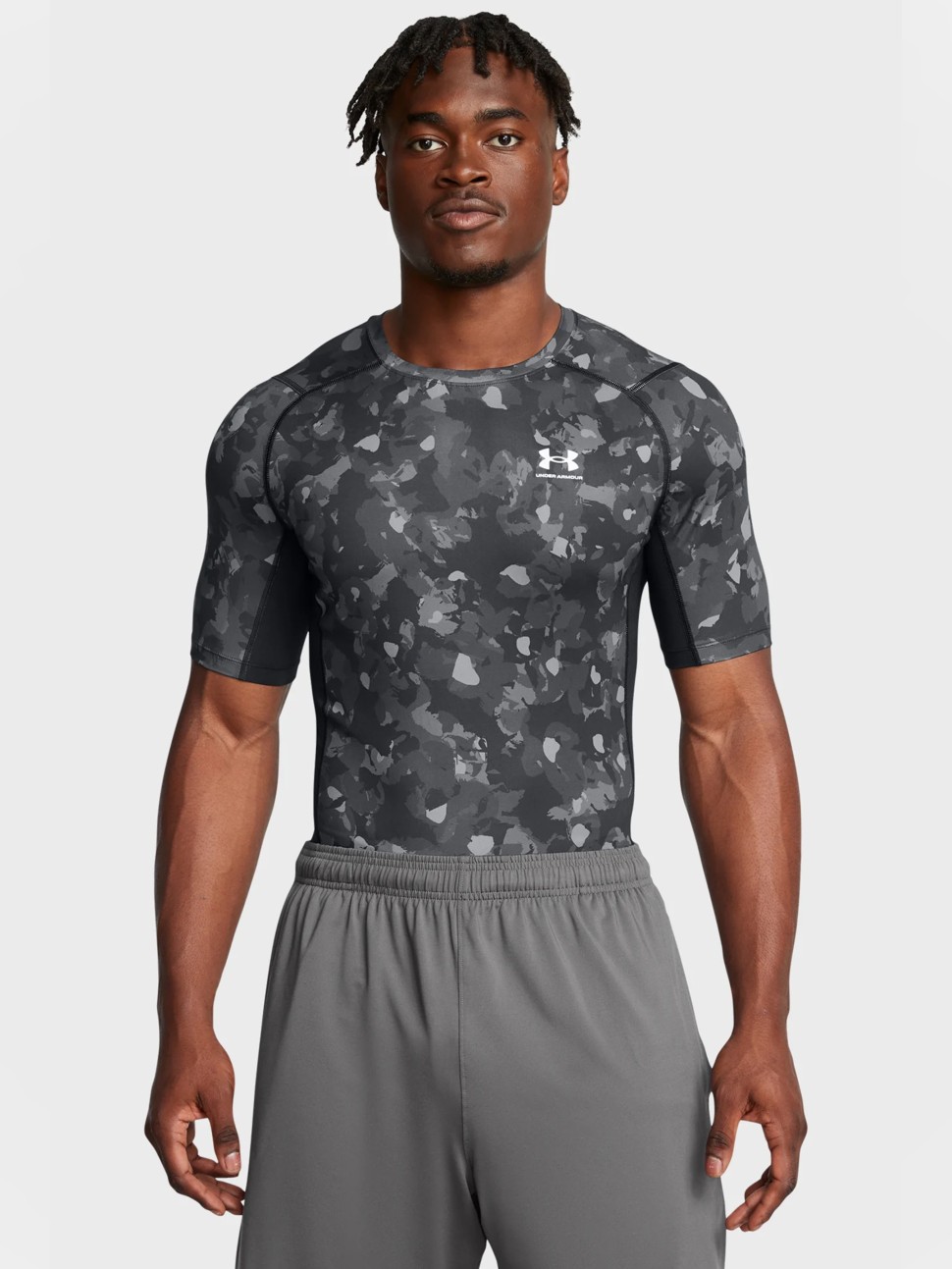 Футболка чоловіча Under Armour UA HG Armour Prtd SS чорна 1386937-001 — фото 2