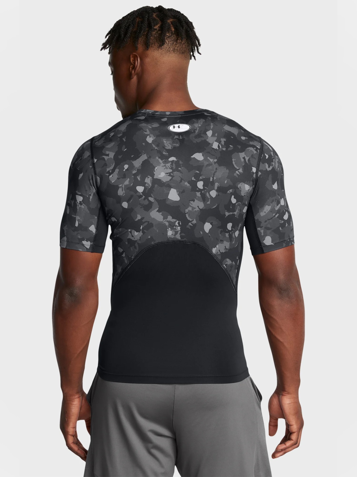 Футболка мужская Under Armour UA HG Armour Prtd SS черная 1386937-001 изображение 3