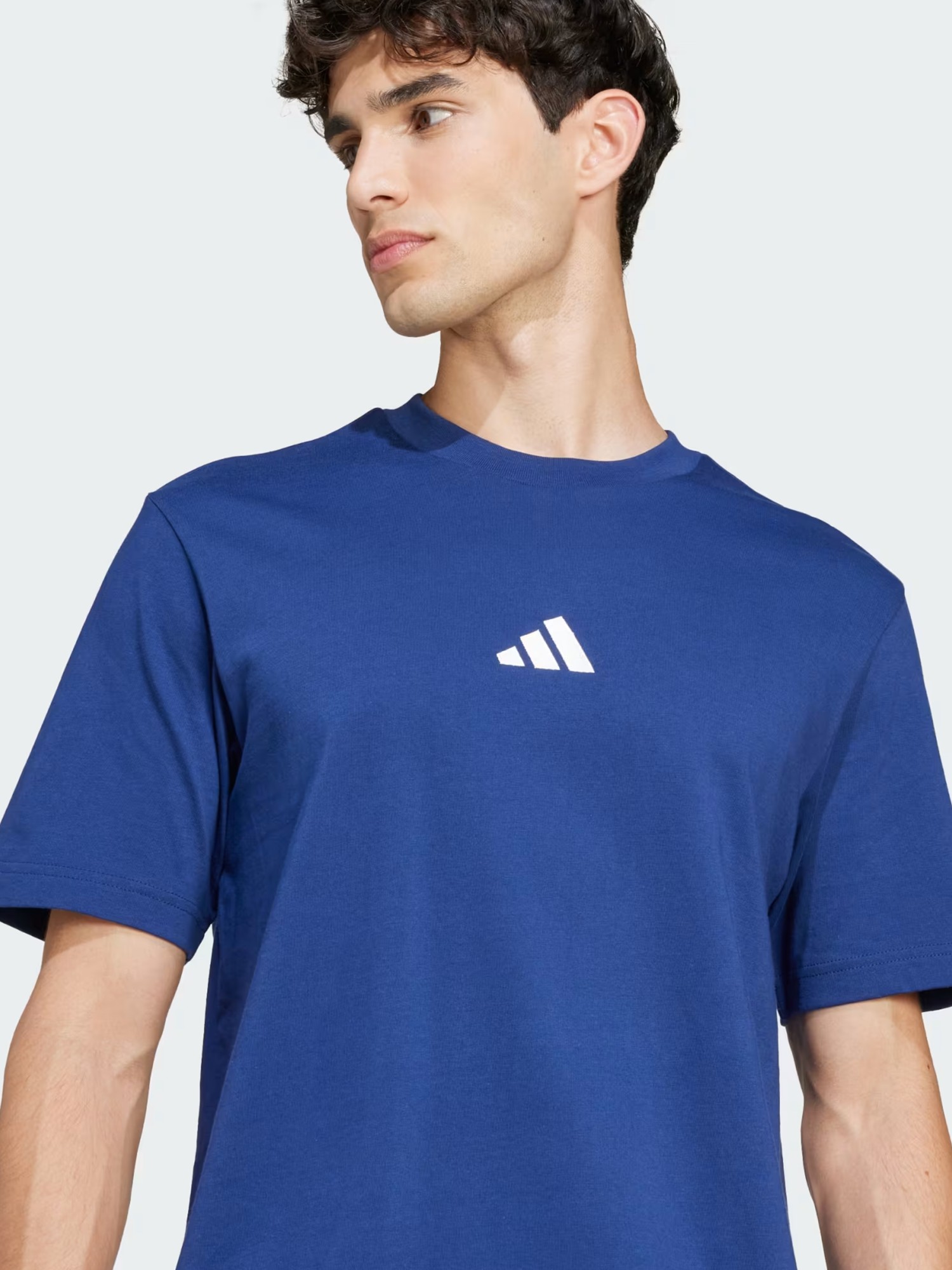Футболка чоловіча Adidas M SL SJ T синя JF1093 изображение 5