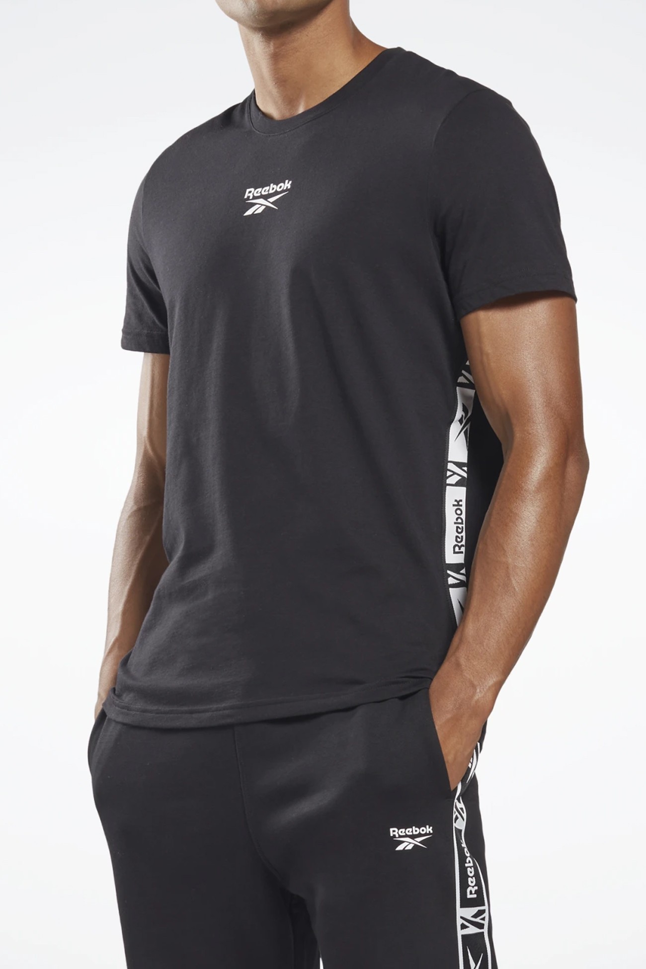 Футболка мужская Reebok Ri Tape Tee черная HB5975 изображение 2