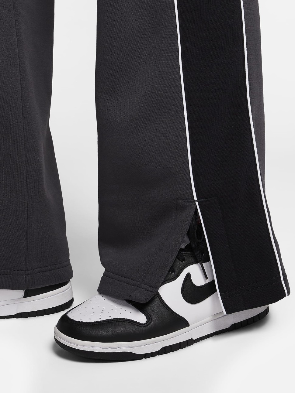 Штани жіночі Nike W NSW FLC PHX PANT OH SW темно-сірі FV4972-060 — фото 5
