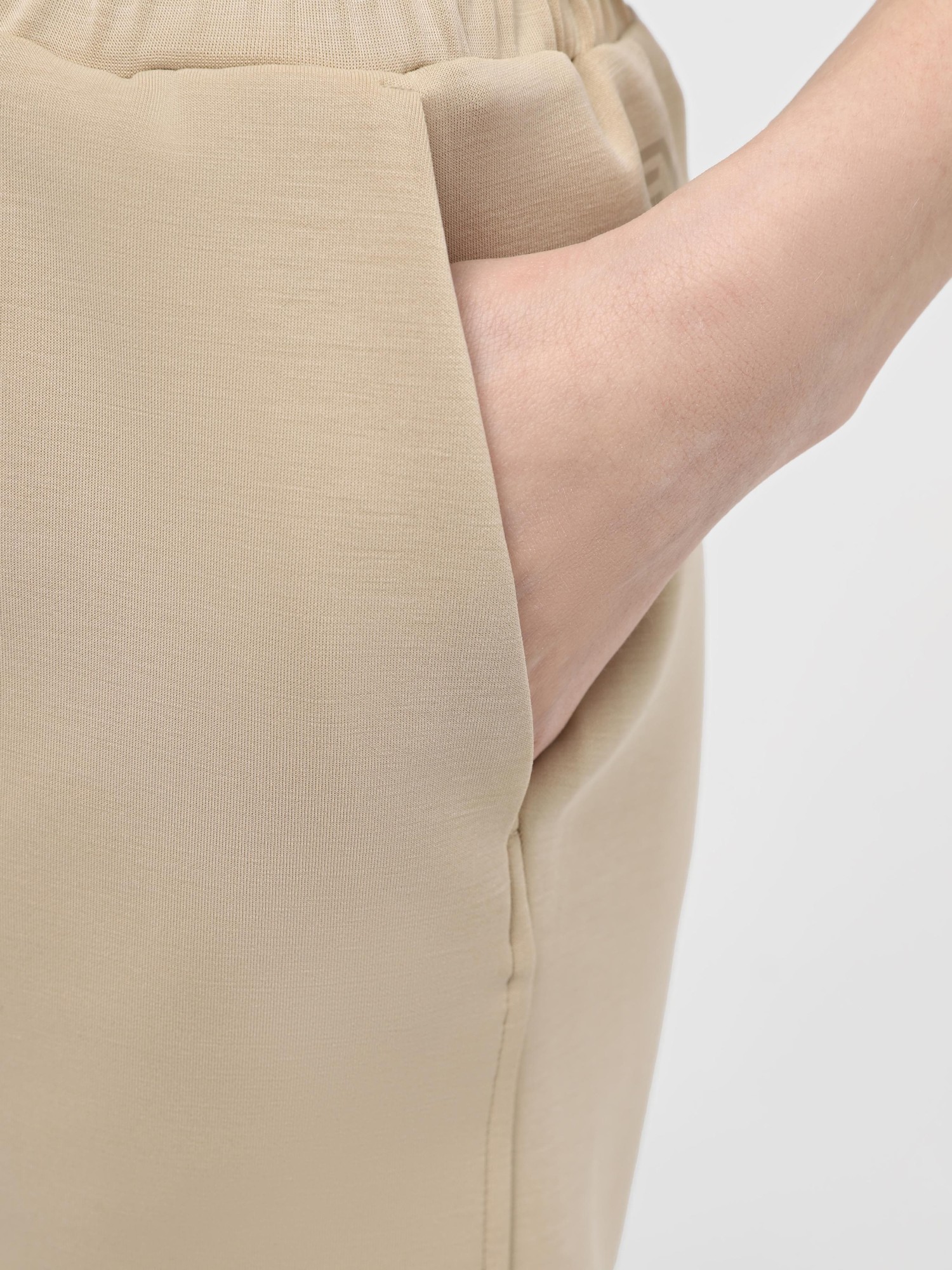 Шорти жіночі Evoids Gransa бежеві 142402-125 изображение 6