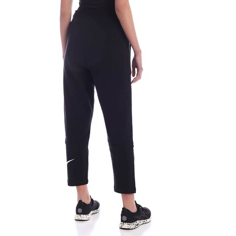 Брюки женские Nike Sportswear Swoosh Pant Ft (Women) черные CJ3769-010 — фото 2 — Sport City Брюки женские Nike Sportswear Swoosh Pant Ft (Women) черные CJ3769-010 — фото 2