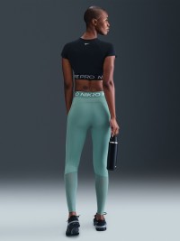 Леггинсы женские Nike W NP 365 TIGHT зеленые CZ9779-027 изображение 6