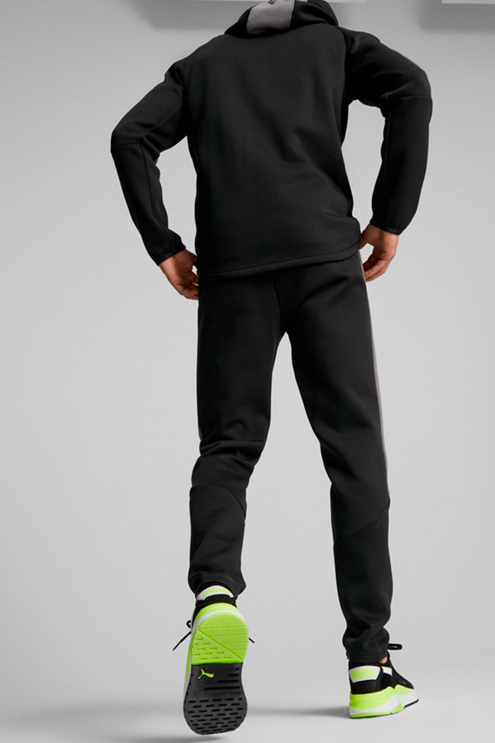 Штани чоловічі Puma Evostripe Pants чорні 84991701 — фото 3