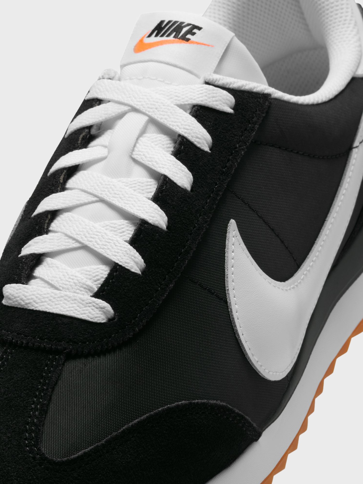 Кросівки чоловічі Nike PACIFIC чорні HQ2052-001 изображение 4