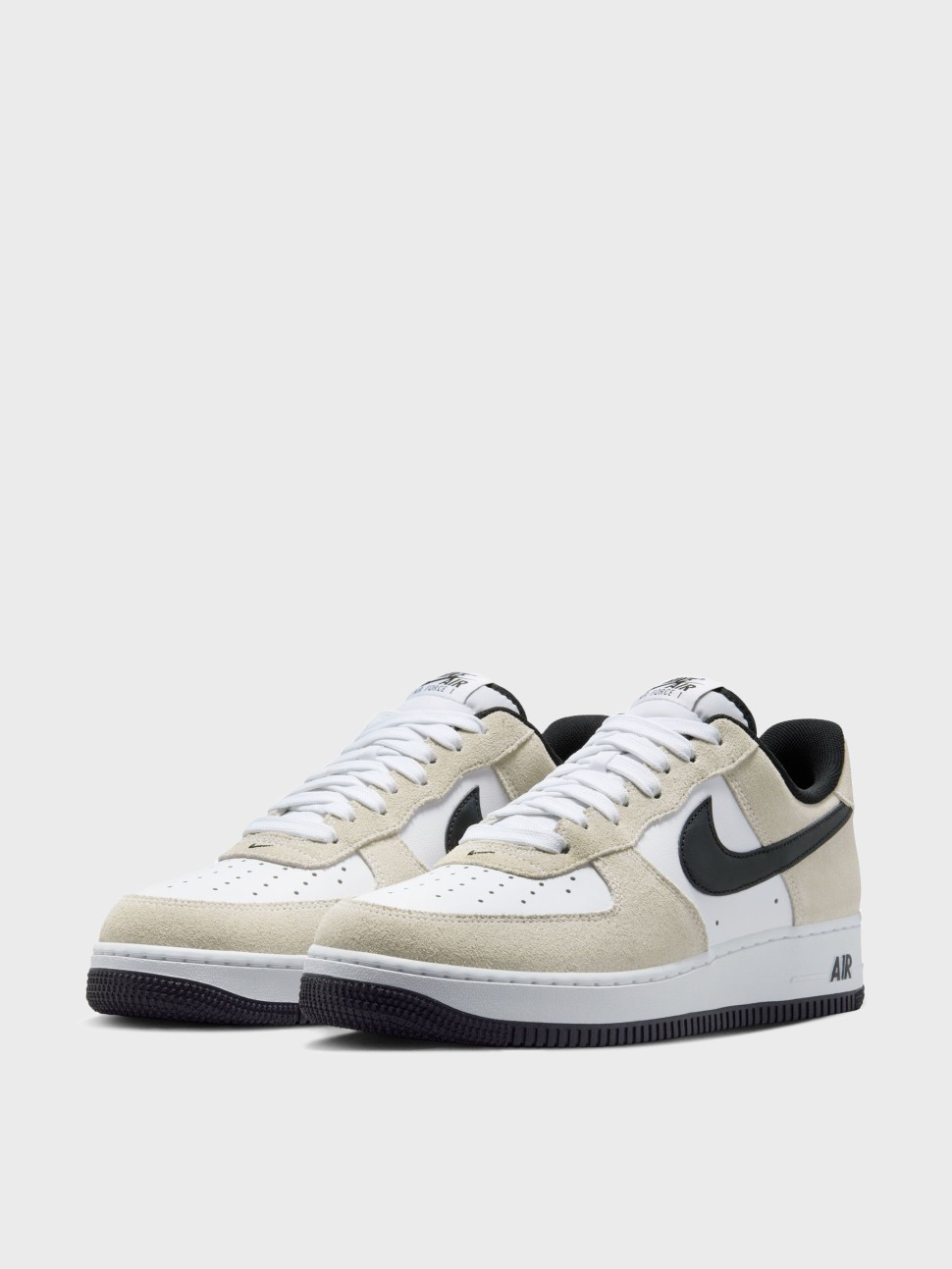 Кроссовки мужские Nike AIR FORCE 1 07 LV8 бежевые IB6388-100 — фото 3