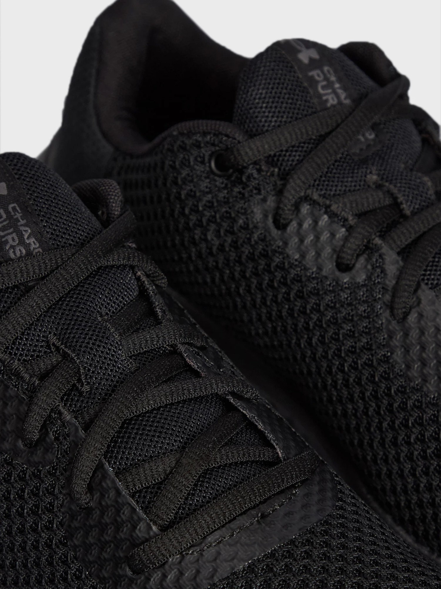 Кросівки чоловічі Under Armour Ua Charged Pursuit 3 чорні 3024878-002 изображение 3