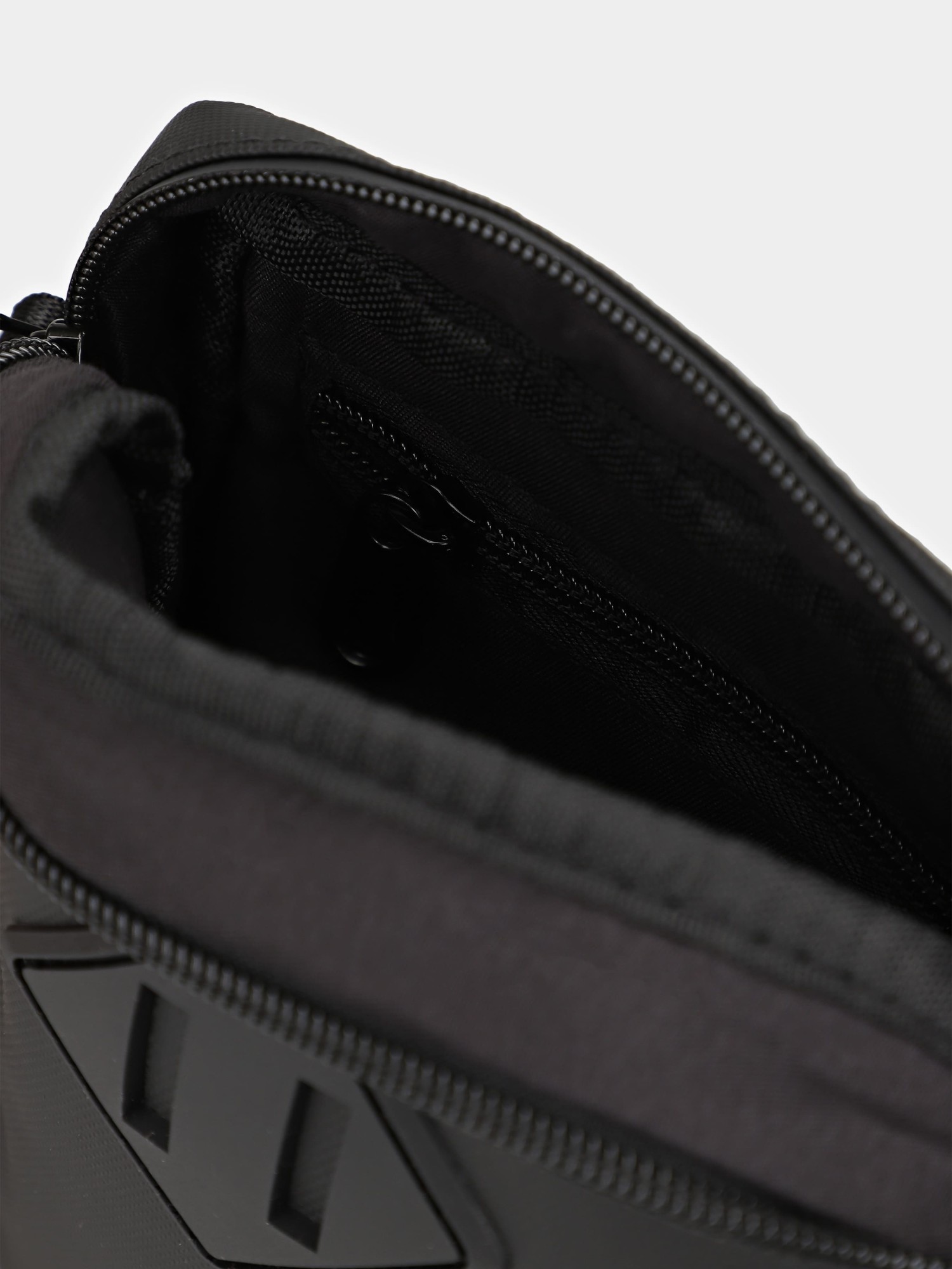 Сумка Larum Zephyr чорна 212510-010 изображение 6