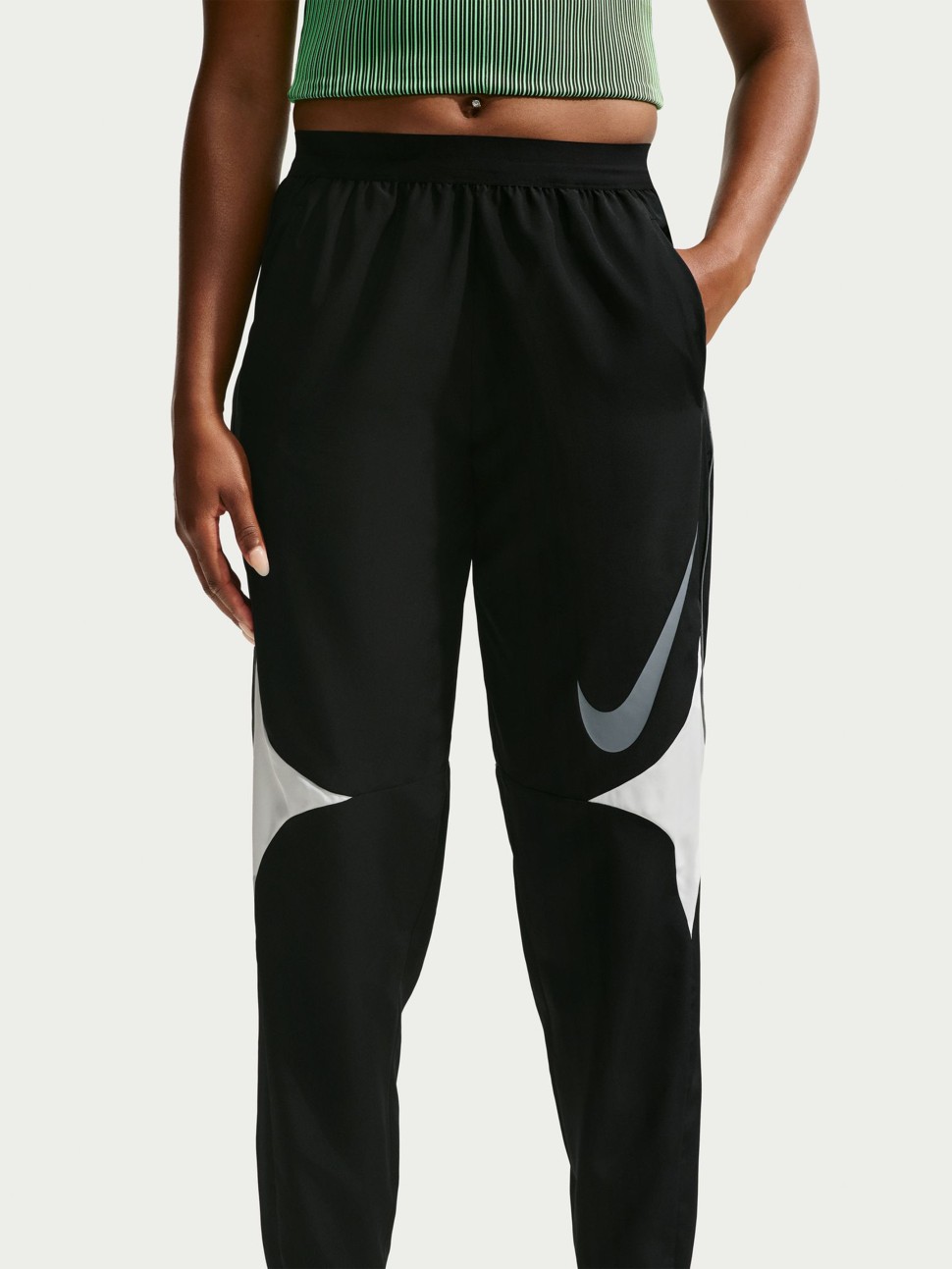 Women's Pants Nike W NK SWOOSH DF PANT black IM7581-011 — photo 4