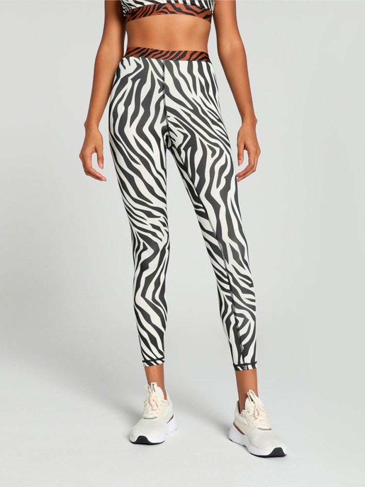 Легінси жіночі Puma ANIMAL REMIX HW 7/8 TIGHT чорні 52481787 изображение 2