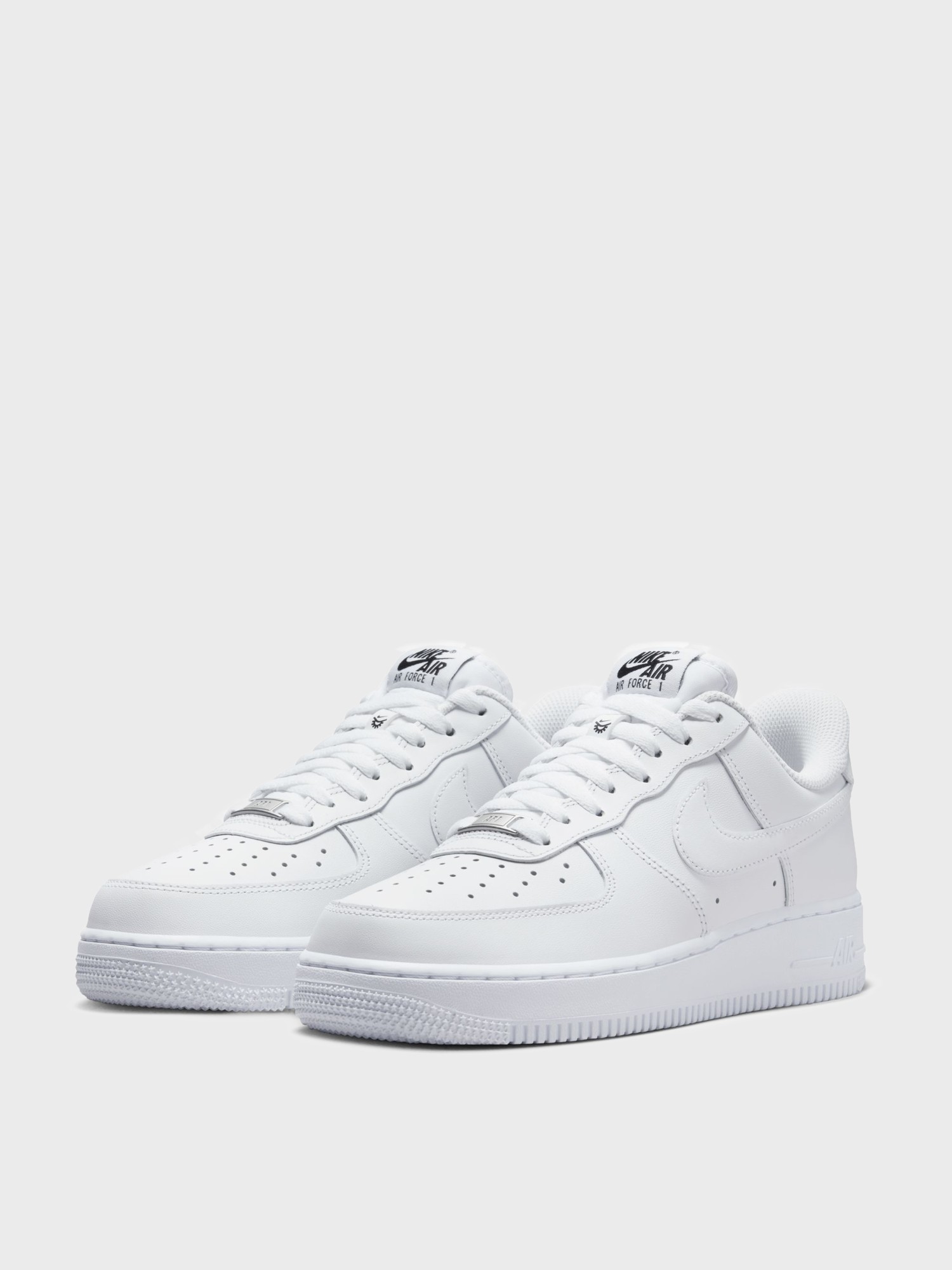 Кроссовки женские Nike W AIR FORCE 1 07 FLYEASE белые DX5883-100 изображение 3