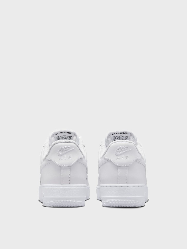 Кроссовки женские Nike W AIR FORCE 1 07 FLYEASE белые DX5883-100 изображение 7