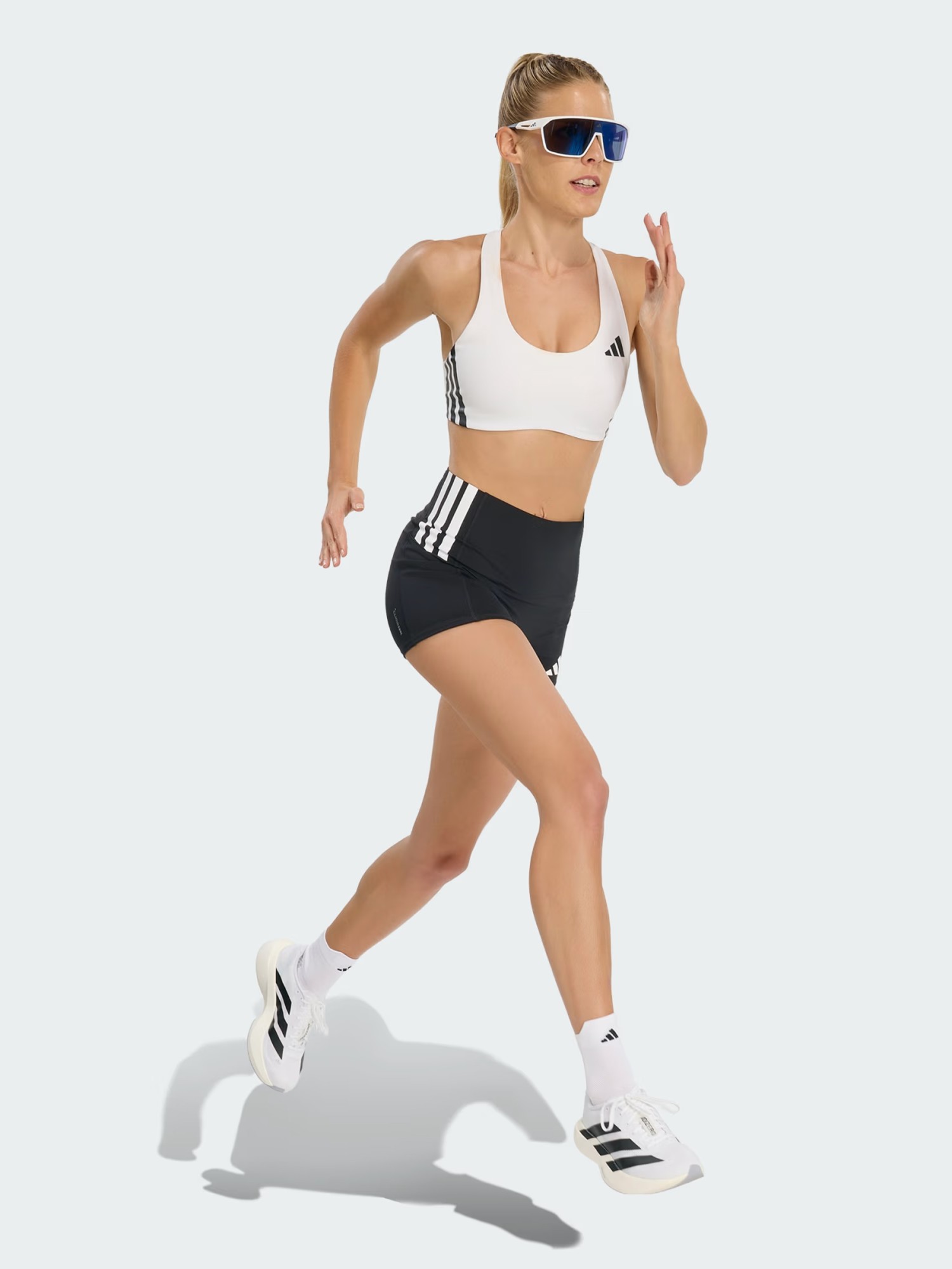 Шорти жіночі Adidas ADIZERO SHT L K чорні KA0149 изображение 4