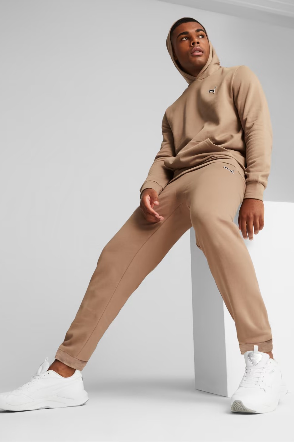 Штани чоловічі Puma BETTER ESSENTIALS Sweatpants FL cl бежеві 67681685 — фото 2