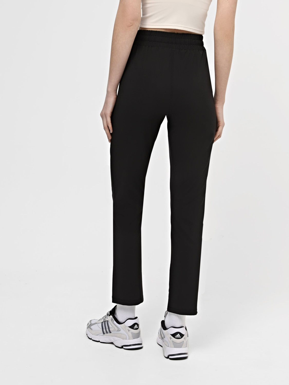 Штани жіночі Evoids Savot чорні 142408-010 изображение 3