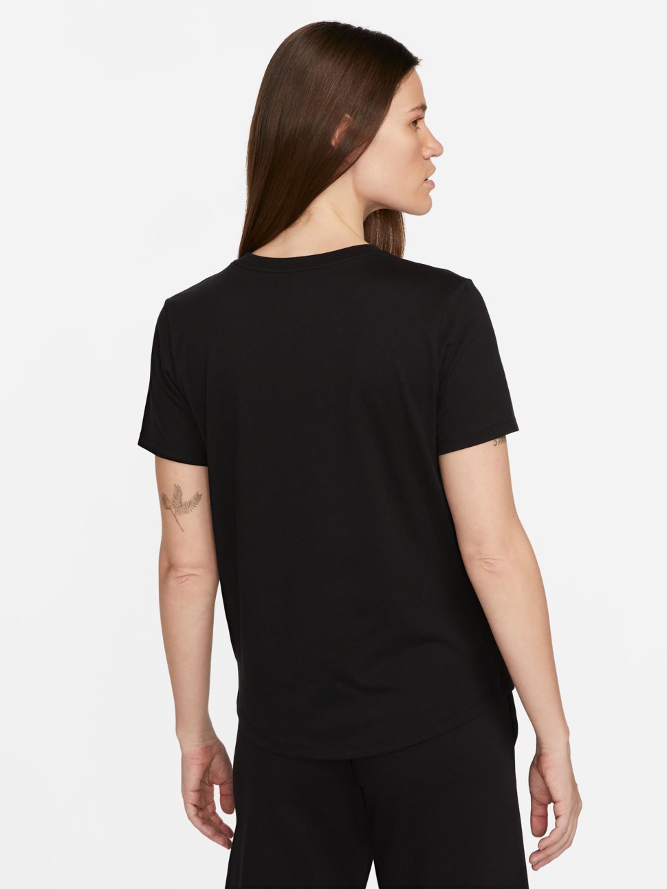 Футболка жіноча Nike W NSW CLUB SS TEE ICN FTRA чорна DX7906-010 — фото 3