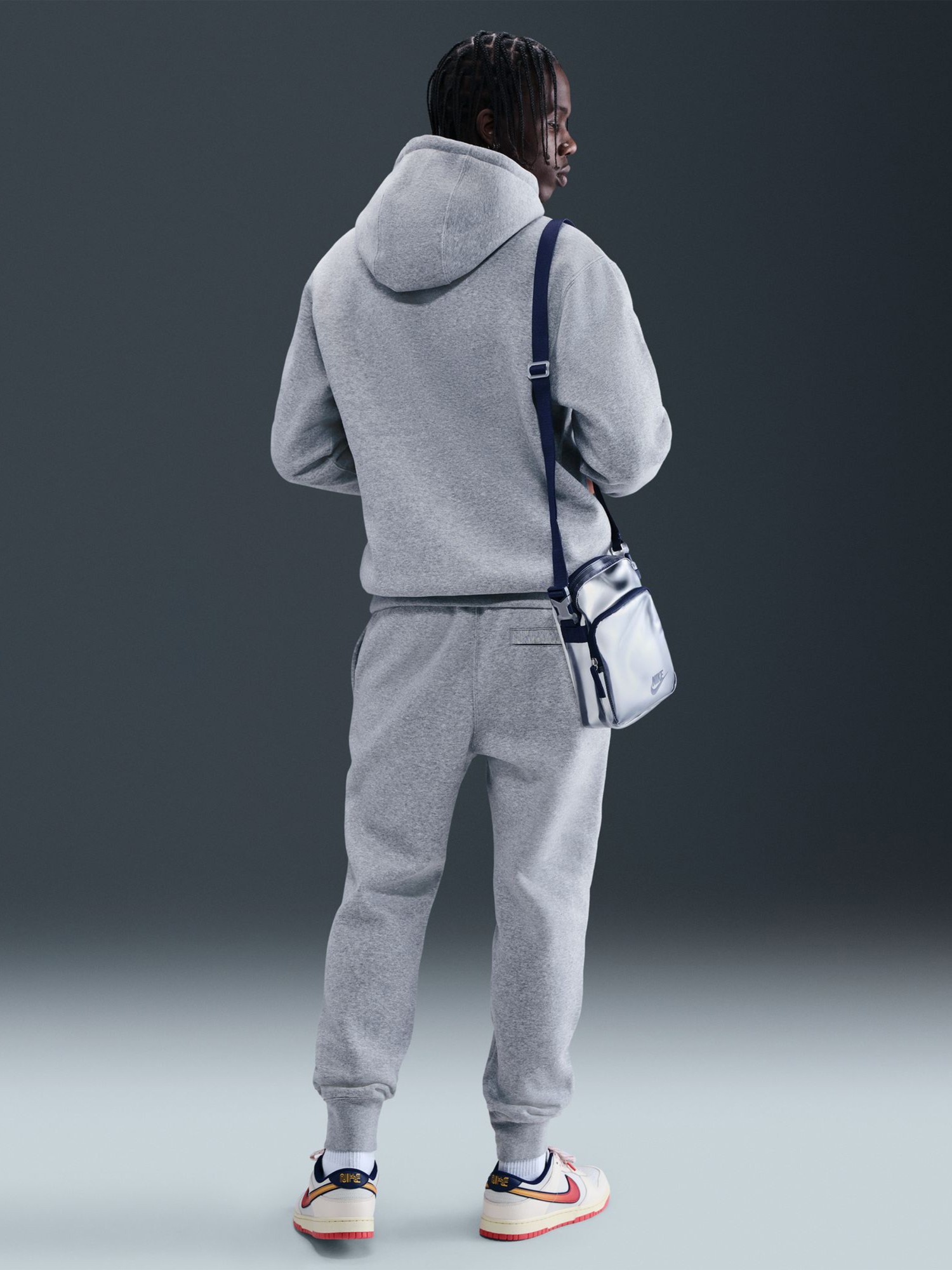 Брюки мужские Nike M NK CLUB BB JGGR NEO VARSITY серые HV0865-063 изображение 6