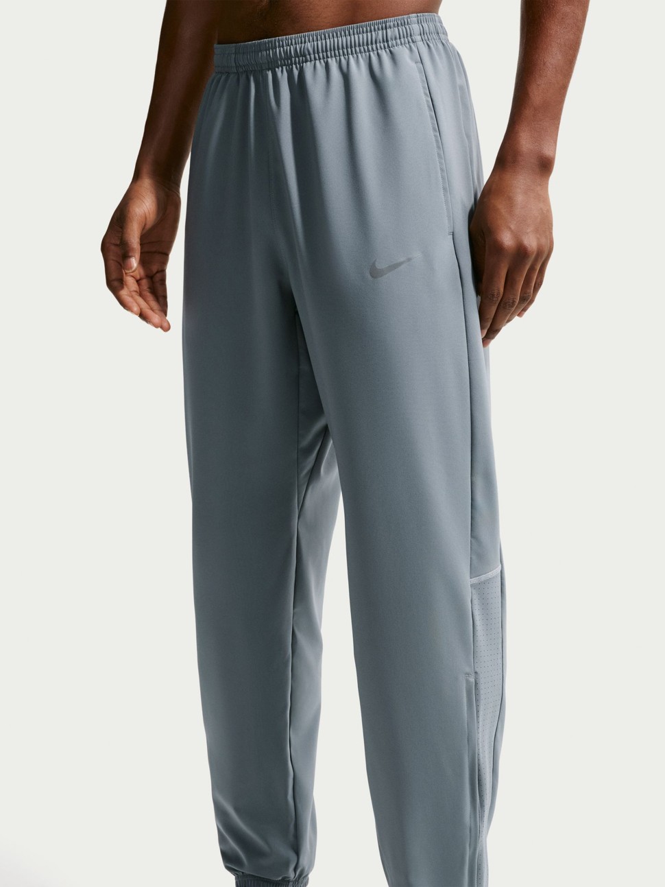 Men's Pants Nike M NK DF MILER WOVEN PANT gray IF2062-084 — photo 4