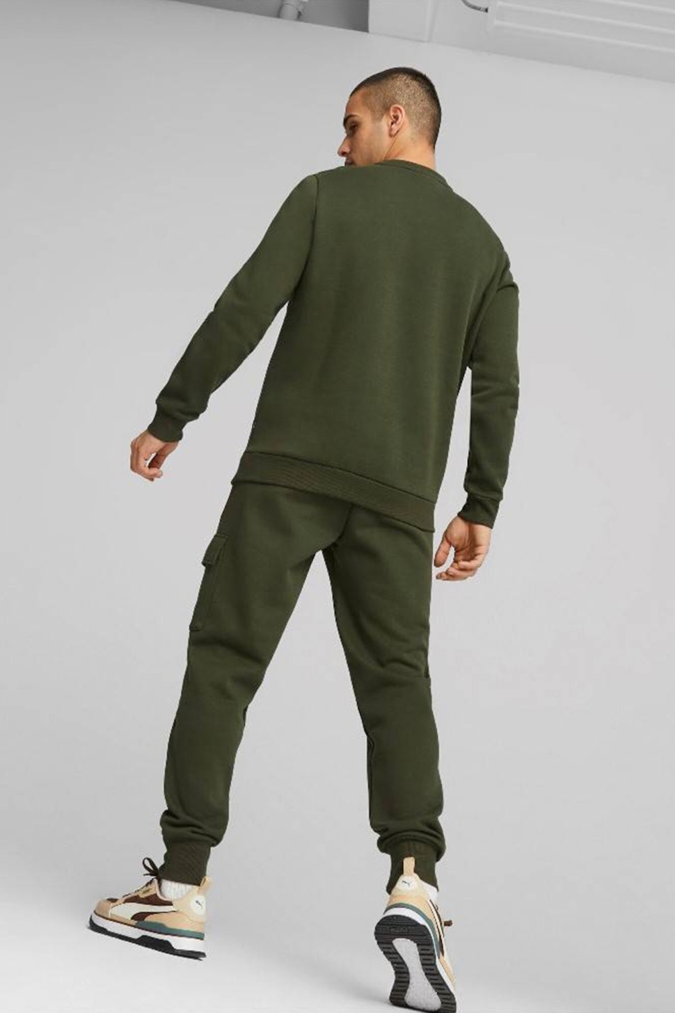 Штани чоловічі Puma ESS Cargo Pants хакі 84580231 — фото 3