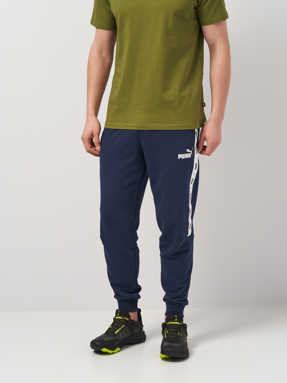 Штани чоловічі Puma ESS+ Tape Sweatpants TR cl сині 84738814 — фото 2