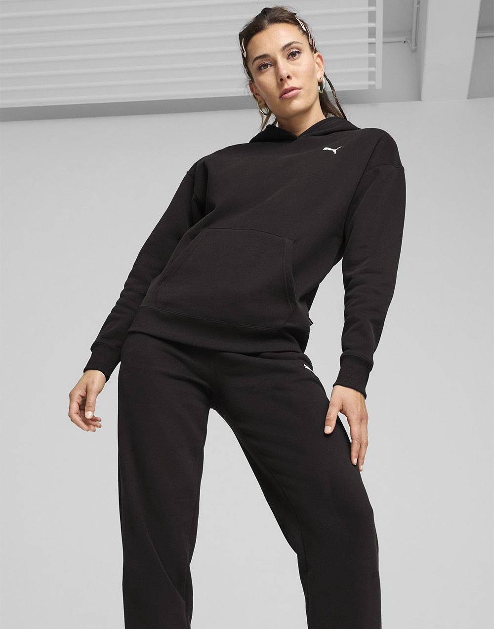 Костюм жіночий Puma Loungewear Tracksuit FL чорний 68309101 изображение 4