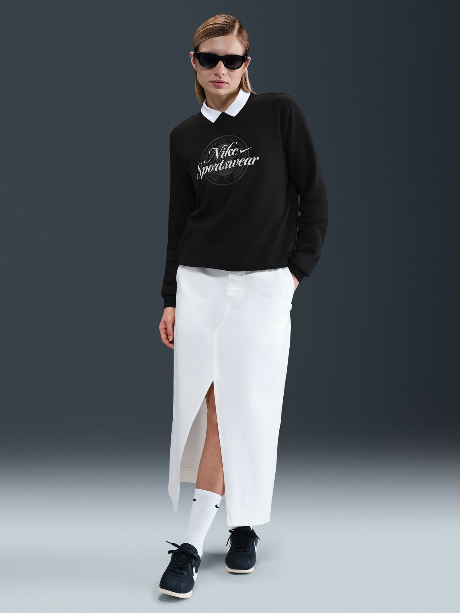 Толстовка женская Nike W NSW CLUB FLC GX STD CREW черная HV2342-010 изображение 5