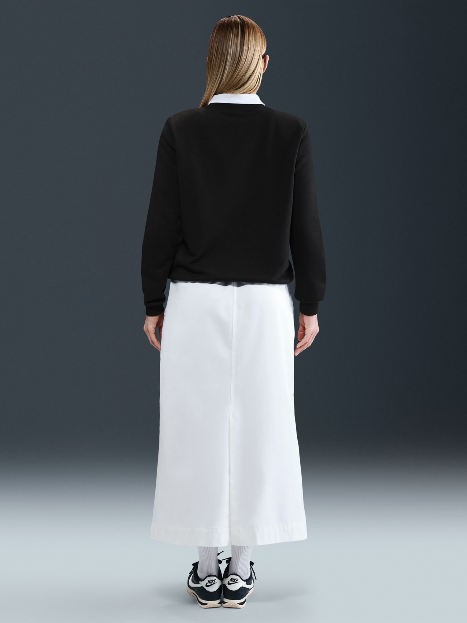 Толстовка женская Nike W NSW CLUB FLC GX STD CREW черная HV2342-010 изображение 6