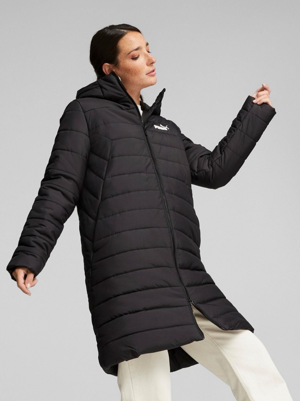 Куртка жіноча Puma ESS Hooded Padded Coat чорна 84894201 — фото 2